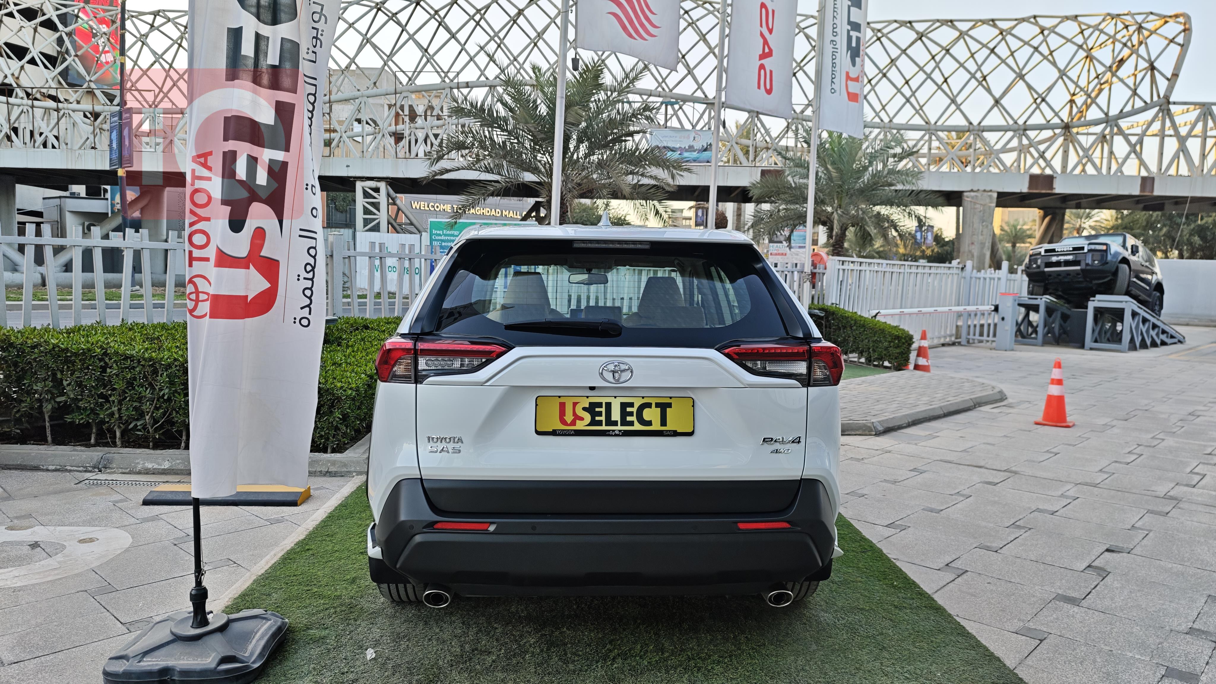 تويوتا راف 4